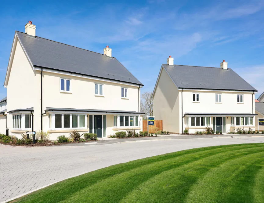 The Harrier & The Kite Street Scene at Farehurst Park